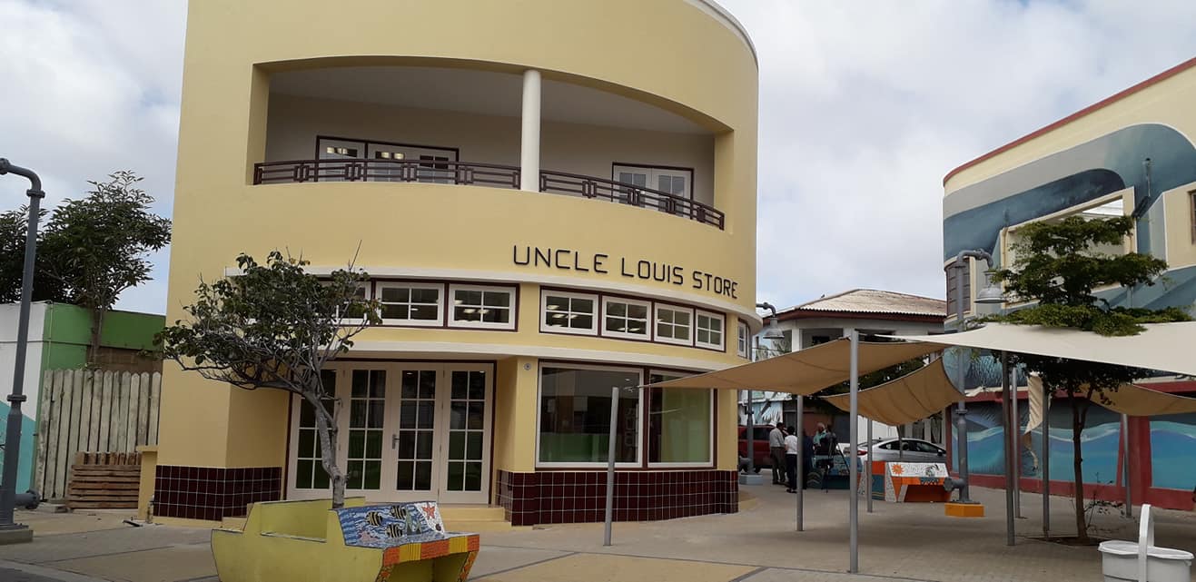 Uncle Louis Store